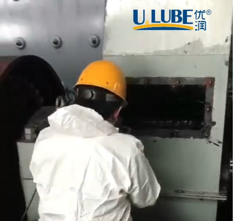 磨機檢查，優(yōu)潤團隊現(xiàn)場潤滑服務(wù)_優(yōu)潤特種潤滑劑