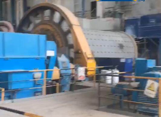 磨機(jī)運(yùn)轉(zhuǎn)(優(yōu)潤開式齒輪操作潤滑劑ET O-OG C-F3)_優(yōu)潤特種潤滑劑