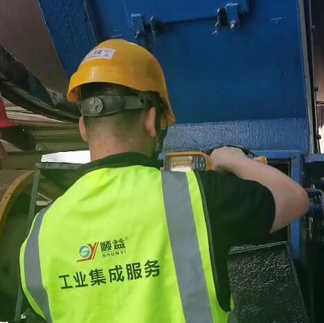 回轉(zhuǎn)窯開式齒輪熱成像儀檢查-優(yōu)潤團(tuán)隊(duì)現(xiàn)場潤滑服務(wù)_優(yōu)潤特種潤滑劑