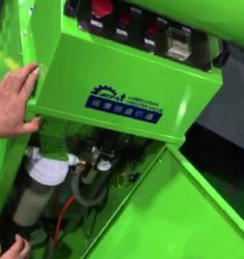 金屬加工液凈化處理裝置_VM-JS001_優(yōu)潤特種潤滑劑官網(wǎng)